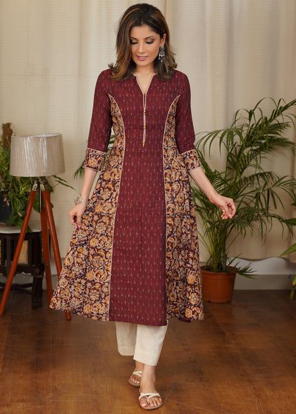 Latest Design Kurtis Fashion, Long Kurti Patterns Designer, Kurti With Pants Designs Latest, A Line Designer Kurtis, Latest New Patterns Kurti Designs, Cotton Kalamkari Kurtis, Check Suit Designs For Women, Cotton Designer Kurtis Patterns, Cotton Silk Kurti Designs