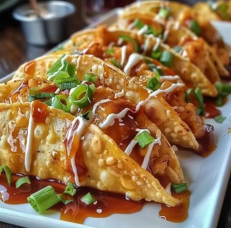 Apple Bees Wonton Chicken Tacos, Applebees Taco Wontons, Chicken Wonton Nachos, Crispy Wonton Tacos, Applebee's Wonton Tacos, Apps For Dinner, Copycat Applebee's Chicken Wonton Tacos, Won Ton Tacos Applebees Chicken Wontons, Asian Wonton Tacos