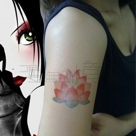 Nana Osaki Tattoo Lotus, Lotus Flower Tattoo Aesthetic, Red Flower Tattoo Nana, Nana Lotus Flower Tattoo, Nana Flower Tattoo, Nana Lotus Flower, Nana Ren Flower Tattoo, Nana Tatoos, Nana Inspired Tattoos