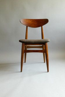 Danish Modern Living Room, Midcentury Chair, Danish Modern Chairs, Danish Dining Chairs, Danish Chair, Danish Modern Furniture, Elegant Chair, Teak Chairs, Danish Style