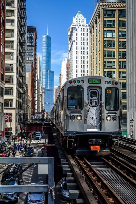 The Loop Chicago, Chicago Background, Chicago Photo Ideas, Chicago Sights, Chicago Train, Usa Chicago, Chicago Cityscape, Chicago Transit Authority, Chicago Downtown