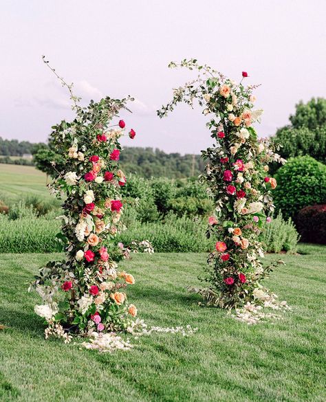 Colorful broken arch at Early Mountain Vineyards, by Steelcut Flower Co
⁠
@nadia.anne.anderson / @carlyrosephotography / @steelcutflowerco @steelcut_va / @earlymountainweddings⁠ / @maryelizabethevents
⁠ Broken Arch Wedding, Arch Wedding Ceremony, Anne Anderson, Floral Arch Wedding, Arch Wedding, Fall Break, Summer Rose, Mary Elizabeth, Peach Wedding