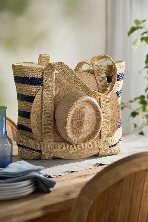 bag Travel Packing Ideas, Banana Fiber, Carole Middleton, Basket Purse, Shopping Tote Bags, Summer Tote Bag, Bag Toss Game, Bean Bag Toss, Hot Bags