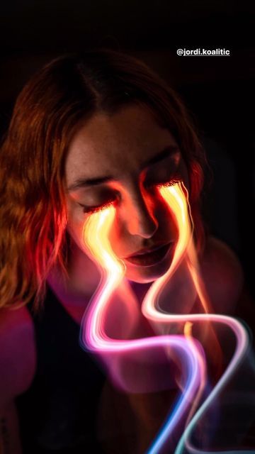 Writing With Light Photography, Paint With Light Photography, Light Effect Photography, Light Paint Photography, Moving Light Photography, Light Painting Photography Portraits, Light Exposure Photography, Photography Light Painting, Light Writing Photography