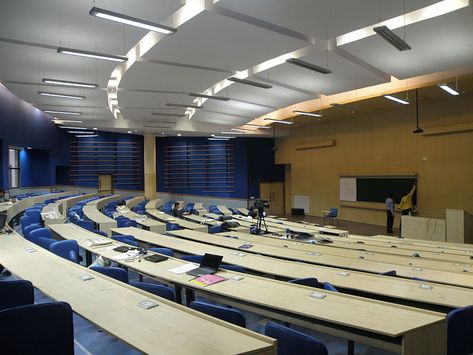 Iit Bombay Classroom, Iit Colleges, Lecture Hall Interior Design, Iit Wallpapers, University Lecture Hall, Iit Delhi, College Lectures, Iit Bombay, College Inspiration