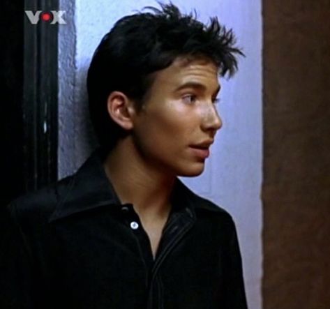 Jonathan Taylor Thomas Hair, Jonathan Groff Icons, Jonathan Taylor Thomas 90s, Johnathon Taylor Thomas, Jonathan Brandis 90s, Jonathan Brandis Seaquest, Jtt Jonathan Taylor Thomas The 90s, Jonathan Taylor Thomas, Jonathan Taylor