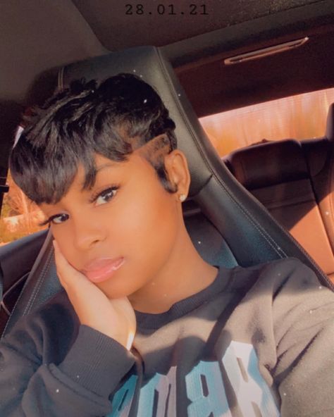 Finger Waves Short Hair, Short Relaxed Hairstyles, Black Hair Short Cuts, Short Shaved Hairstyles, Natural Hair Cuts, Short Hair Images, Natural Hair Short Cuts, Short Hair Black, Short Hair Pixie Cuts