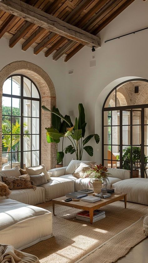 European Home Aesthetic, Italian Villa Interior Design, Toscana House, Hacienda Interior, Hacienda Interior Design, Italian Villa Interior, Portugal Villa, Spanish Style Home Interior, Spanish Living Room