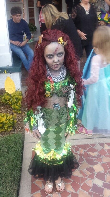 Mermaid Zombie Costume, Zombie Mermaid Costume, Mermaid Zombie, Zombie Mermaid, Mermaid Costume Kids, Siren Costume, Wednesday Costume, Mermaid Halloween Costumes, Halloween Outside