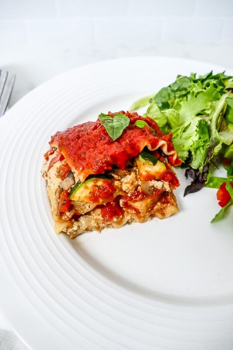 WFPB Lasagna (Oven-baked or Crockpot) • Faithful Plateful Wfpb Lasagna Recipe, Wfpb Lasagna, Faithful Plateful, Wfpb Meals, Vegetable Slow Cooker, Crockpot Lasagna, Vegan Lasagna, Plant Based Whole Foods, Vegan Italian