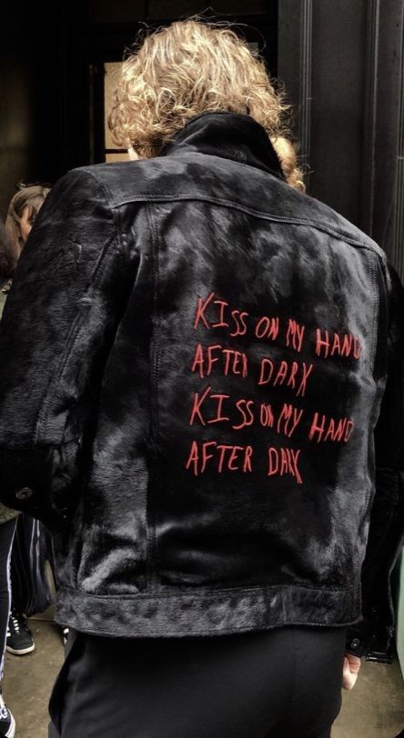 Wen. on Twitter: "Can we all agree that Luke Hemmings in these jackets >> https://t.co/RNo8dcaRV2" / Twitter Luke Hemings, I Was In Love, 5sos Luke, 5sos Pictures, Luke Roberts, Rockstar Aesthetic, Rockstar Gf, I Wish I Was