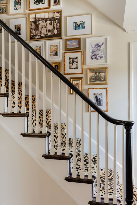 Classic Colonial Interior, Classic New England Home, New England Colonial Interior, Staircase Gallery Wall, Stairway Gallery, Stair Wall Decor, Staircase Gallery, Erin Gates Design, Colonial Interior Design