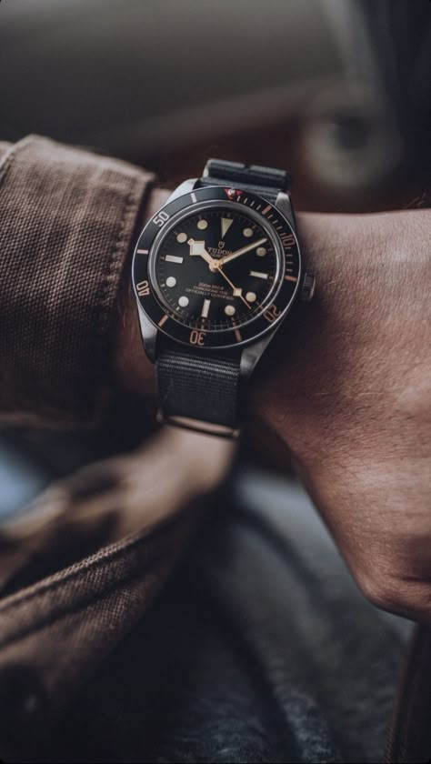 Tudor Black Bay 58, Vintage Diver, Iconic Watches, Watch Photography, Gentleman Watch, Tudor Watches, Tudor Watch, Rolex Tudor, Tudor Black Bay