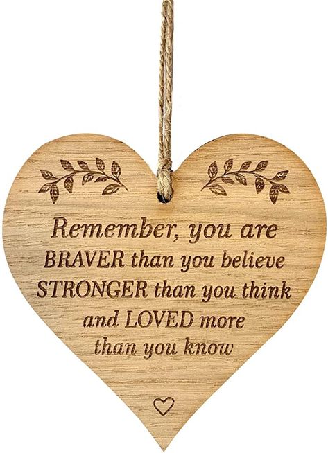 Plaques Ideas, Xtool Projects, Burned Quotes, Phone Backround, Graduation Photo Frame, Pyrography Designs, Diy Graduation Gifts, Good Morning Motivation, Wooden Wall Signs