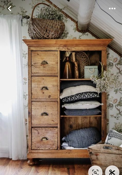 Pillows And Blankets, Old Dressers, Open Storage, Flipping Furniture, Cottage Homes, House Inspiration, My Dream Home, Home Decor Inspiration, Cozy House