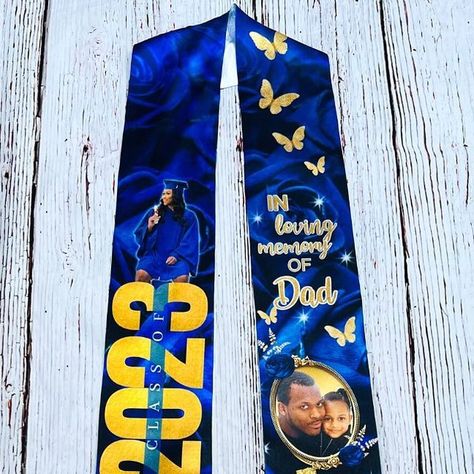 Memorial Sash, Custom Stoles For Graduation, Grad Stole Ideas, Graduation Card Sayings, Grad Stole, Sash Ideas, Project Graduation, Grad Stoles, Graduation Memories