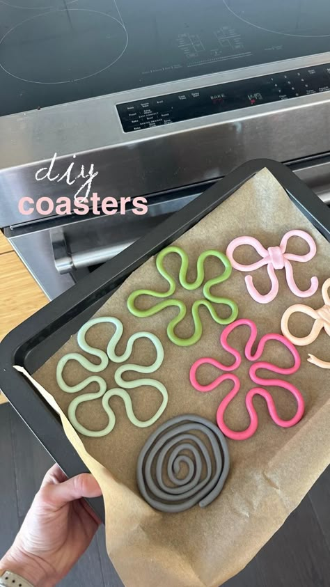 easy diy coasters🌀🌼 using just polymer clay, baking and then painting on a gloss sealant! #diycrafts #diycoasters Coasters Polymer Clay, Marble Ideas Crafts, Diy School Projects, Easy Clay Coasters, What To Do With Clay Diy, Polymer Home Decor, Colorful Clay Ideas, Polymer Clay Coasters Ideas, Clay Easy Crafts