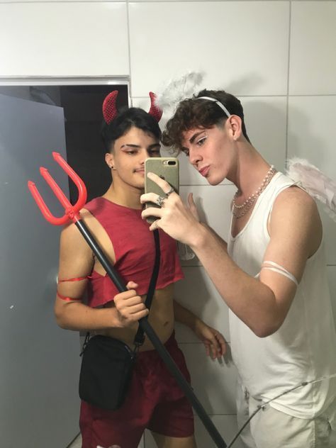 Gay Couples Costumes For Halloween, Gay Halloween Costumes For Men, Gay Costume Ideas, Gay Couple Halloween Costumes, Halloween Costumes Men, Gay Costume, Demon Costume, Duo Halloween Costumes, Cute Couple Halloween Costumes