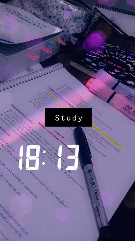 Estudiando paea los exámenes Study Time, I Got It, Aesthetic Photo, Got It, Snapchat, Vision Board, Tumblr, Collage, History