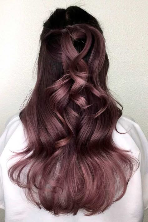 Chocolate Lilac Hair Ideas is the Delicious New Color Trend ★ See more: http://lovehairstyles.com/chocolate-lilac-hair-ideas/ Dusty Lavender, Lilac Hair, How To Lighten Hair, Hair Shades, Hair Colours, Ombre Hair Color, Cool Hair Color, Gold Hair, Grunge Hair