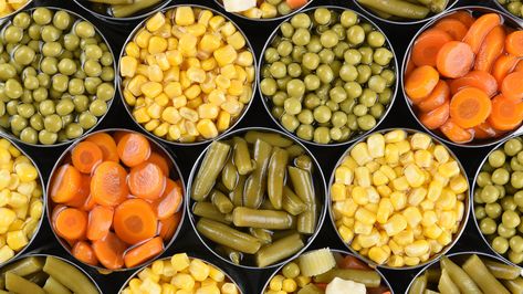 Why you should always rinse canned vegetables and beans Non Perishable Foods, Veggie Juice, Non Perishable, Canned Vegetables, Emergency Food, Canned Corn, Processed Meat, Healthy Dishes, Canned Food