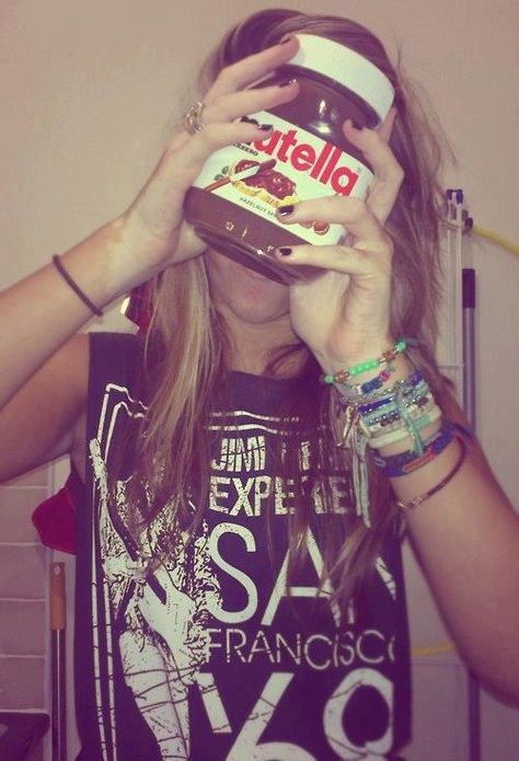 Ha yeah I LOVE Nutella!<3 Hipster Aesthetic, Alternative Subcultures, Tumblr Quality, Tumblr Hipster, Tumblr Food, Pink Tumblr Aesthetic, Tumblr Pics, Hipster Girls, Photography Tips For Beginners