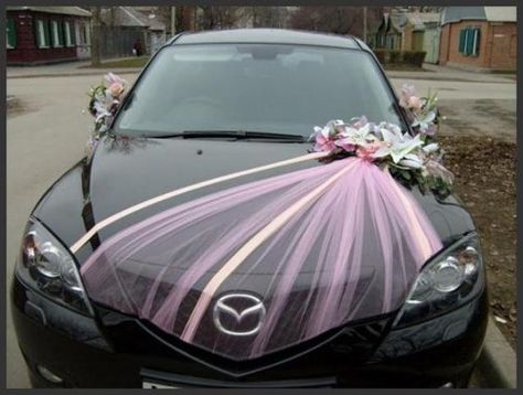 17 Best ideas about Wedding Car Decorations on Pinterest | Wedding ... Window Writing, Wedding Car Decorations, Rustic Wedding Decorations, Car Deco, Wedding Wishes, Romantic Weddings, Here Comes The Bride, Just Married, Simple Weddings