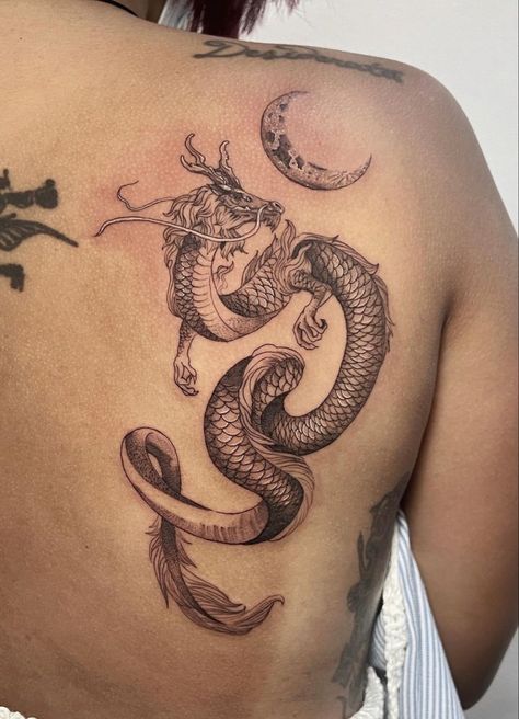 Bakunawa Tattoo Design, Filipino Mythology Tattoo, Korean Mythology Tattoo, Dragon Moon Tattoo Design, Water Serpent Tattoo, Snake Tattoos Backs, Serpent Back Tattoo, Filipino Dragon Tattoo, Chinese Mythology Tattoo