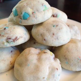 Recipes For Easter, Mini Eggs Cookies, Egg Cookies, Easter Snacks, Easter Desserts, Easter Desserts Recipes, Make Cookies, Mini Egg, Kid Desserts