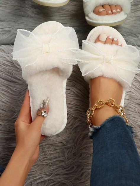 Elegant Fashion Textile Pearl Decor Ladies Home Slippers, Spring & AutumnI discovered amazing products on SHEIN.com, come check them out! Home Slippers, Pearl Decor, Elegant Home, Casual Slippers, Textiles Fashion, Elegant Homes, House Slippers, Fashion Fabric, Home Fashion