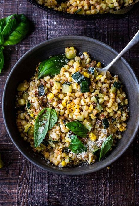 Fregola with Corn, Zucchini and Basil, sprinkled with pecorino. A fast and easy Italian-inspired meal that comes together in 30 minutes. Fregola Recipe, Fregola Pasta, Hearty Bowls, Pasta With Corn, Grain Sides, Pasta Mama, Coffee Vibe, Corn And Zucchini, Corn Zucchini