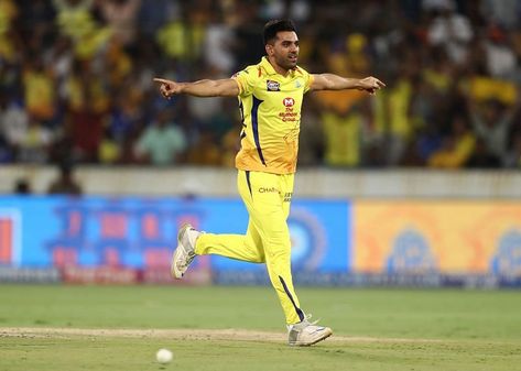 Deepak Chahar Csk, Deepak Chahar, Shane Watson, Denim Diy Clothes, Ipl 2022, Kolkata Knight Riders, Royal Challengers Bangalore, Chennai Super Kings, Cricket News