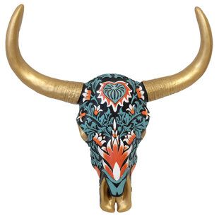 Bull Head Wreath, Bull Head Above Fireplace, Painted Longhorn Skull, Cow Skull Decor, Skull Wall Decor, Country Vibes, Golden Horn, Longhorn Cow, Buffalo Skull