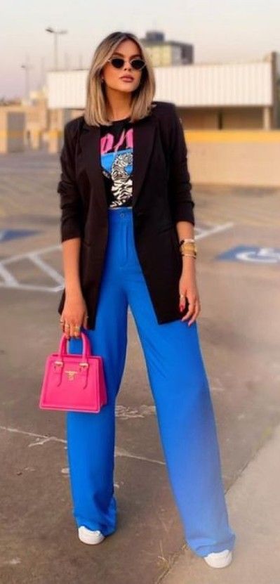 Business Casual Outfits For Women Blue Pants, Blue Casual Pants Outfit, Royal Blue Pants Outfit Fall, Cobalt Blue Work Outfit, Royal Blue Linen Pants Outfit, Royal Blue Palazzo Pants Outfit, Bright Blue Pants Outfit Women, Blue High Waisted Pants Outfit, Cobalt Blue Trousers Outfit