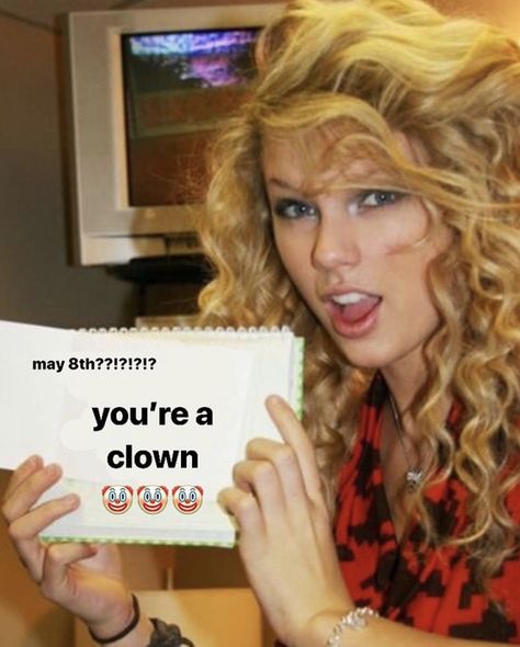 Taylor Memes, Taylor Swift Jokes, Whatsapp Stickers, Taylor Swift Funny, Comfort People, A Clown, Wildest Dreams, Reaction Pics, Long Live Taylor Swift