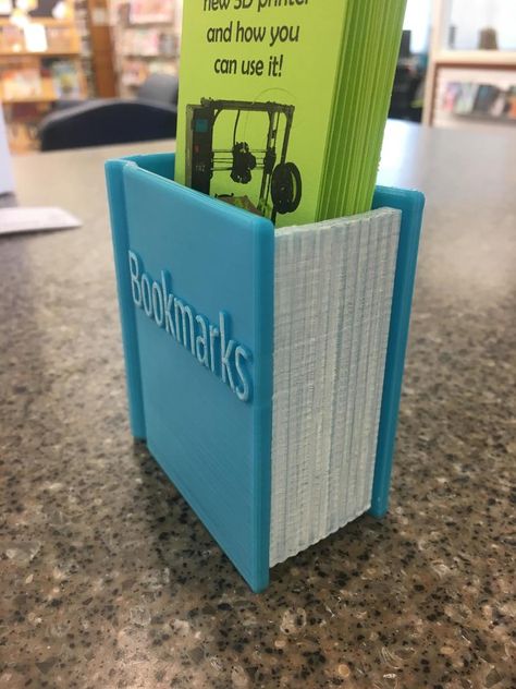 Book-Shaped+Bookmark+Holders+-+Remixed+by+jaymay22. Book Shelf Bookmark, Book Mark Holder, Bookmark Holder Ideas, Bookmark Holder Diy, Book Mark Display, 3d Printed Book Ends, 3d Printed Gifts For Her, 3d Printed Bookmarks, Bookmark Display