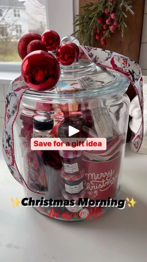 1M views · 15K reactions | Easy gift idea! Christmas morning in a Jar! This is so easy to put together and everything needed for Christmas morning breakfast! ...#christmas #christmasmorning #breakfast #giftideas #christmastime #giftideas #giftwrapping #home #realtor #gifts #homedecor #realtormarketing #presentwrappingideas #chicago #illinoisblogger #realtorinfluencer #holidays #giftguide #forthehome #sundaymornings #breakfastideas #holidayinspo | Amanda Albrecht | Amanda Albrecht · Original audio Christmas Morning In A Jar, Breakfast In A Jar Gift, Christmas Morning Pancakes In A Jar, Christmas Morning Muffins In A Jar, Christmas Morning In A Jar Gift, Pancake Mix Jar Gift, Pancake Gift Basket, Pancakes Gift, Breakfast Gift Basket