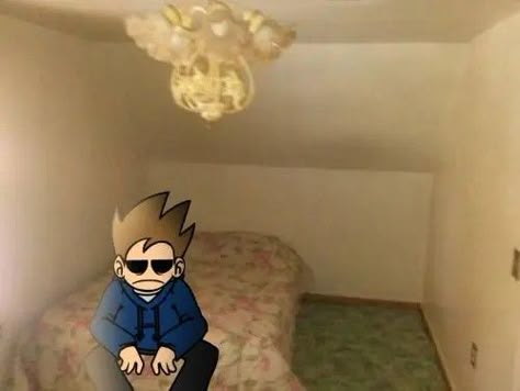 Tom Eddsworld Pfp, Eddsworld Aesthetic, Eddsworld Pfp, Gloomy Aesthetic, Tom Eddsworld, Eddsworld Fanart, Eddsworld Ships, Eddsworld Memes, Random Places