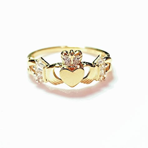 ebay template Oro Feliz | PURE HAPPY GOLD Search our store | Customer Service & Help shop products about us feedback newsletter contact us quality products Free Shipping On All Orders! 30 days Return guarantee Safe Payments 14K Real Yellow Gold Claddagh Irish Love Rings , Graduation/Bridesmaids/Birthday/Wedding/Shower , Product Description 💎14K Real Yellow Gold Claddagh Irish Love Rings , Graduation/Bridesmaids/Birthday/Wedding/Shower , 🔹Metal : 14k Yellow Gold 🔹Style : Irish Love Rings 🔹Set Gold Claddagh Ring Women, Claughdaugh Ring, Irish Claddagh Rings, Gold Chunky Rings, Irish Engagement Rings, Claddagh Ring, Claddagh Engagement Ring, Diamond Claddagh Ring, Meaningful Rings