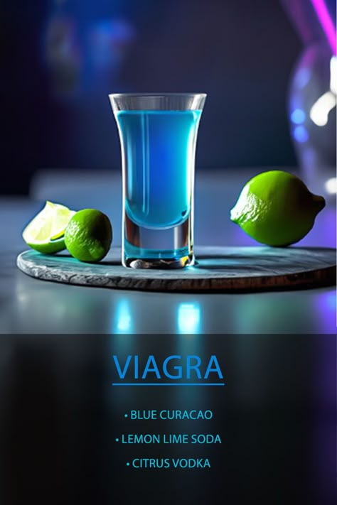 Men Cocktail Drinks, Healthiest Alcoholic Drinks, Bar Drinks Aesthetic, Bartender Drinks Recipes, Bar Shots, Blue Shots, Matcha Aesthetic, Bartender Drinks, Cocktail Shots