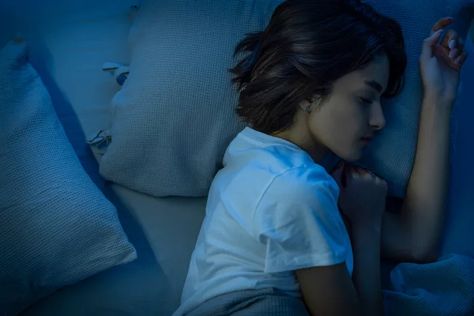 Here's What Making Up Fake Scenarios Before You Sleep Means | HuffPost UK Life Scenarios To Fall Asleep To, Fake Senerios Ideas To Fall Asleep To, Fake Scenarios Ideas Before Sleep, Sleep Scenarios, Insomnia Aesthetic, Fake Scenarios, Uk Life, Feeling Hot, Trouble Sleeping