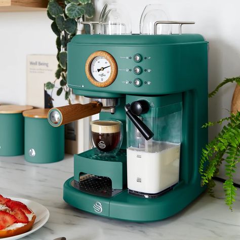 Retro espresso machine and super easy to use Swan Espresso Machine, Retro Espresso Machine, 2023 Vibes, Amazon Selling, Home Coffee Bar, Coffee Bar Home, Coffee Corner, Cute Kitchen, Milk Frother