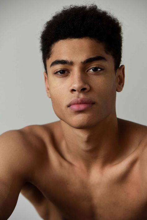 Mixed Guys, Male Model Face, Black Male Models, Black Guy, Male Pose Reference, Skin Model, Portrait Photography Men, Actors Male, Hydrating Cleanser