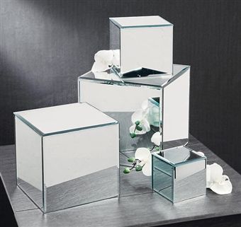 ... square mirror centerpiece riser set Mirror Centerpiece, Moderne Pools, Displaying Photos, Mirror Box, Display Risers, Glass Cube, Sofa End Tables, Square Mirror, Functional Decor