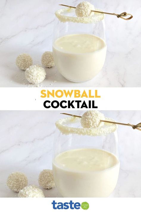 Vanilla Vodka Snowball, Snowball Cocktail, White Christmas Cocktail, Snowball Drink, Snowball Cocktail Recipe, Snowman Cocktail, Christmas Cocktails Vodka, Vodka Drinks Easy, Cocktail Recipes For A Crowd