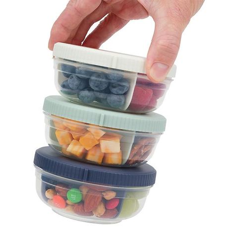 Dorm Food Storage, Diet Aesthetic, Target Food, Dorm Food, Clean Refrigerator, Healthy Lunch Snacks, Adventure Essentials, Snack Containers, Snack Storage