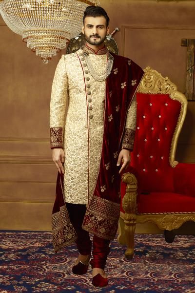 Gold and Maroon Mens Sherwani - Desi Royale Sherwani For Men Wedding, Groom Dress Men, Indian Groom Wear, Wedding Dresses Men Indian, Sherwani Groom, Groom Wedding Dress, Mens Sherwani, Indian Wedding Outfit, Sherwani For Men