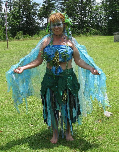 Water Fairy Costume by ettaprivette, via Flickr Water Fairy Costume Diy, Water Costume Ideas, Water Fairy Costume, Spirit Costume, Fairy Costume Diy, Ghost Bride, Water Fairy, Monster Costumes, Fairy Outfit