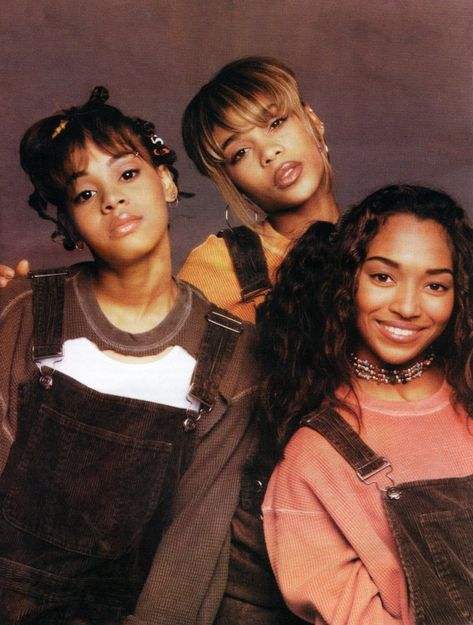 Left Eye, T-Boz and Chilli Tlc Group, Black 90s Fashion, Cultura Hip Hop, Looks Hip Hop, Billy B, 90s Hip Hop Fashion, 90s Hip Hop, 90s Aesthetic, Estilo Hip Hop