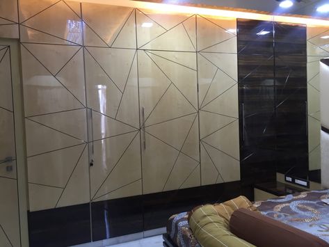 Wardrobe Laminate, Wardrobe Laminate Design, Laminate Design, Sliding Door Wardrobe Designs, Wall Wardrobe Design, Wall Wardrobe, Wardrobe Design Modern, Dressing Design, Sliding Door Wardrobe